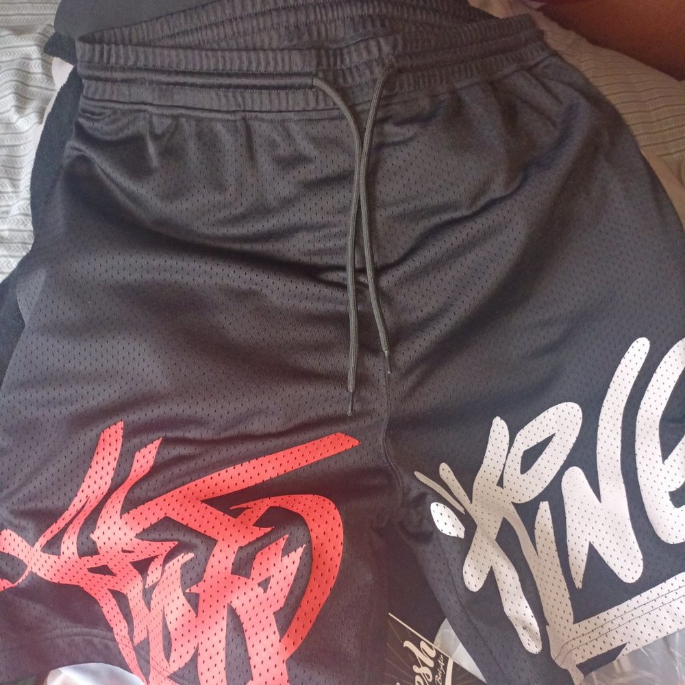 Akoo shorts/trunks - Picture 2 of 3
